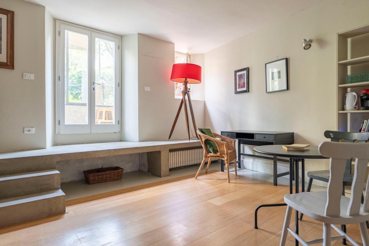 Boutique Apartment With Private Rooms And Garden Oasis Florence Extérieur photo
