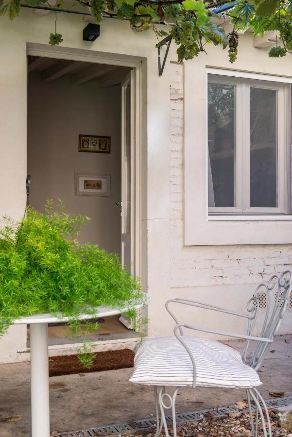 Boutique Apartment With Private Rooms And Garden Oasis Florence Extérieur photo